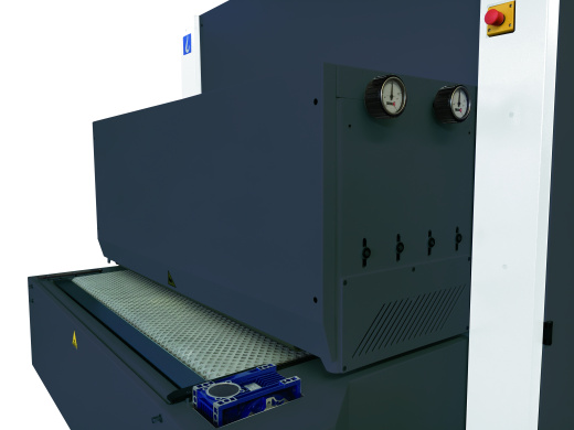 EMC GIANT M1350-1650